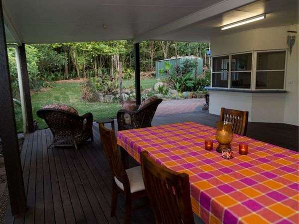 27 Fairley St, Redlynch - Thumbnail 2