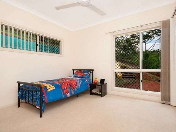 37 Chirio Drive, Redlynch - Thumbnail 8