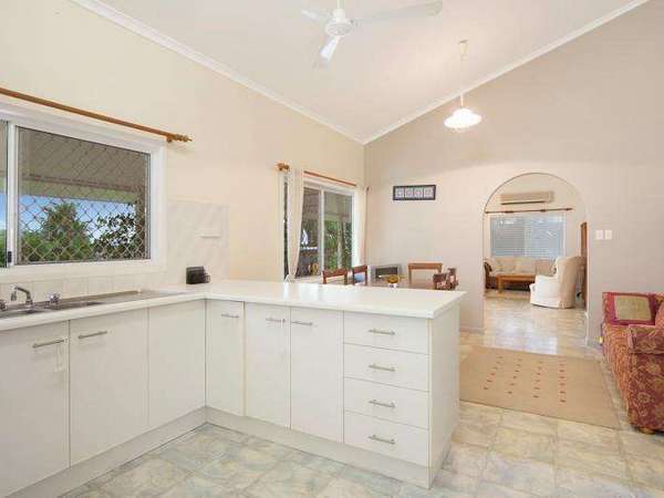 10 Eugenia, Redlynch - Thumbnail 4