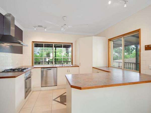 15 Bayu Close, Redlynch - Thumbnail 3