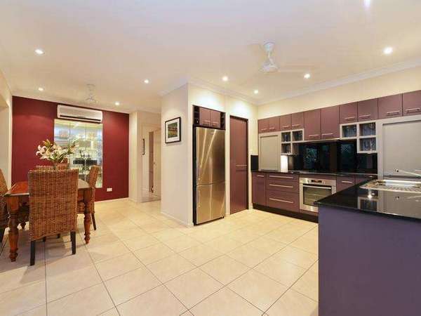 4 Finchley Close, Redlynch - Thumbnail 8
