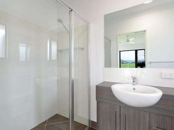 18 Perserverance Street, Redlynch - Thumbnail 6