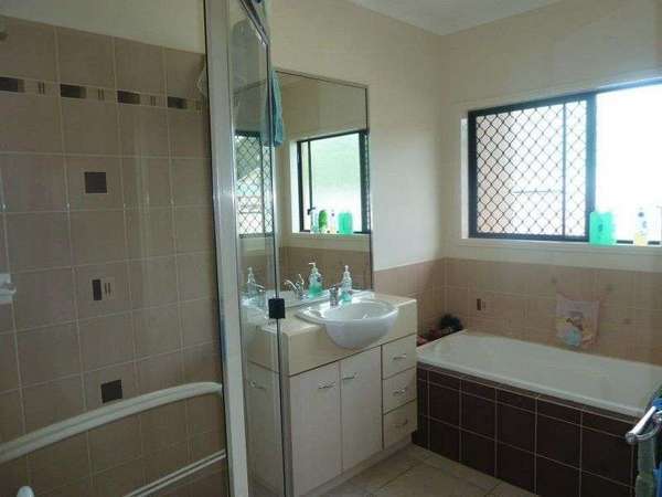 16 Pilosa St, Redlynch - Thumbnail 4