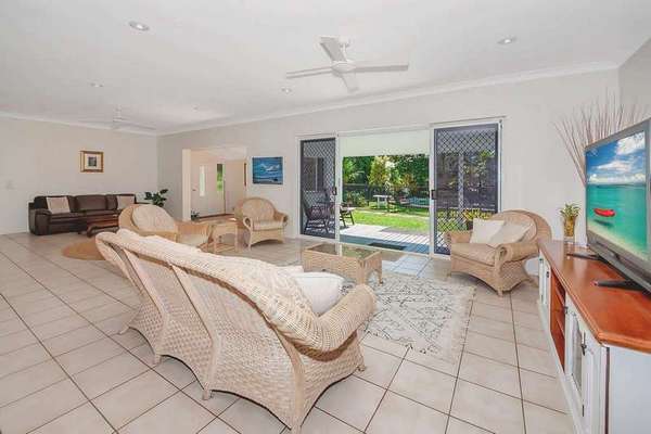 20-22 ROBB RD, Redlynch - Thumbnail 7