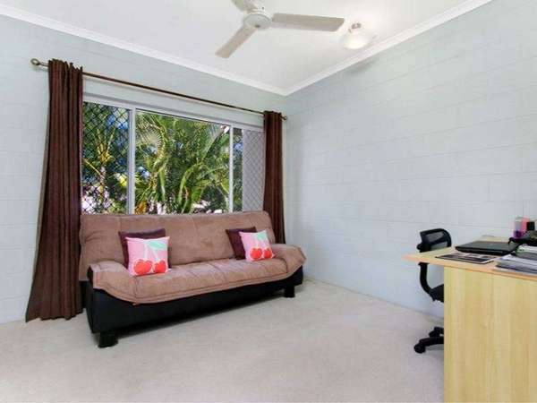 6/8 Short St, Redlynch - Thumbnail 7
