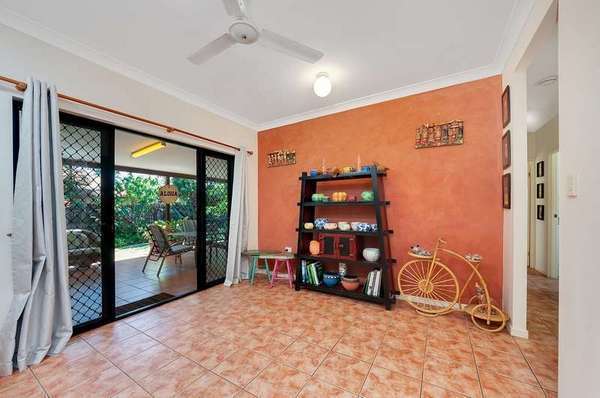 19 Red Ochre St, Redlynch - Thumbnail 6