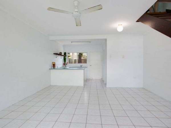 7/12 Short Street, Redlynch - Thumbnail 7