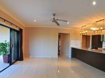 7 Finchley Close, Redlynch - Thumbnail 5