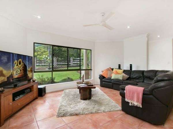29-31 Runnymede Av, Redlynch - Thumbnail 4