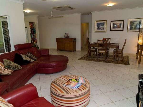 27 Fairley St, Redlynch - Thumbnail 4