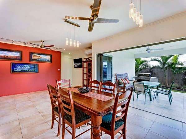 11 Raffles Ave, Redlynch - Thumbnail 6