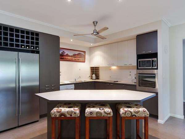 15 Willie Ming Close, Redlynch - Thumbnail 2