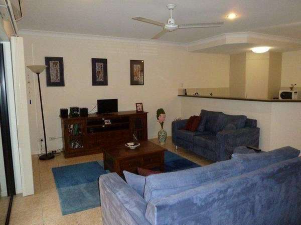 7/24-26 Old Smithfield Road, Freshwater - Thumbnail 3