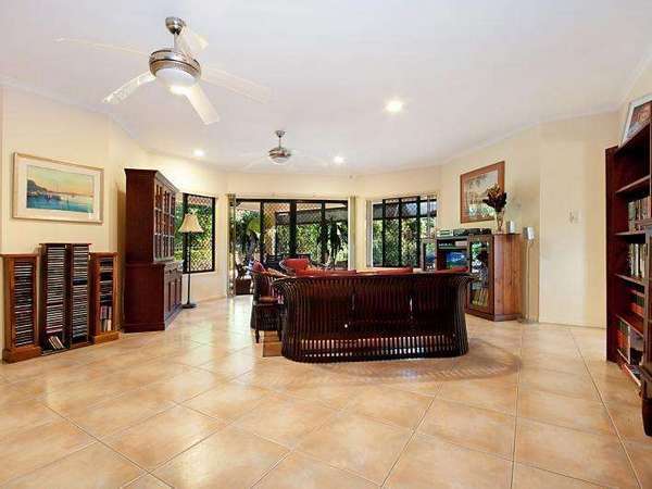 22 Playford Close, Brinsmead - Thumbnail 5