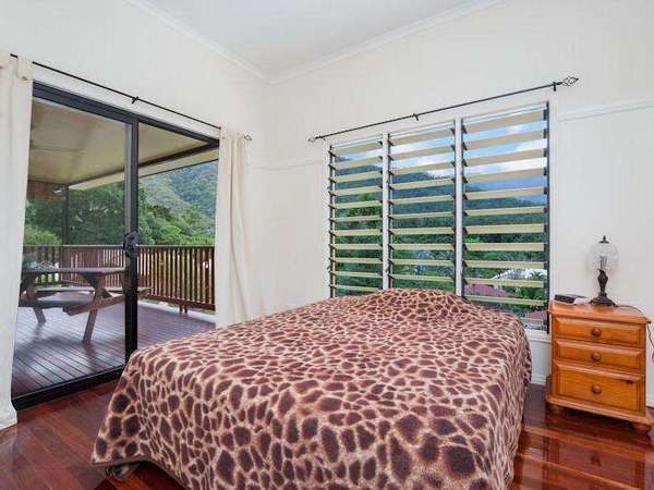 12 Ben Bolt Close, Redlynch - Thumbnail 7