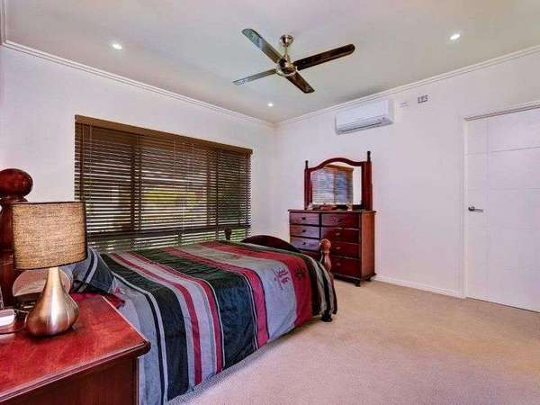11 Raffles Ave, Redlynch - Thumbnail 8