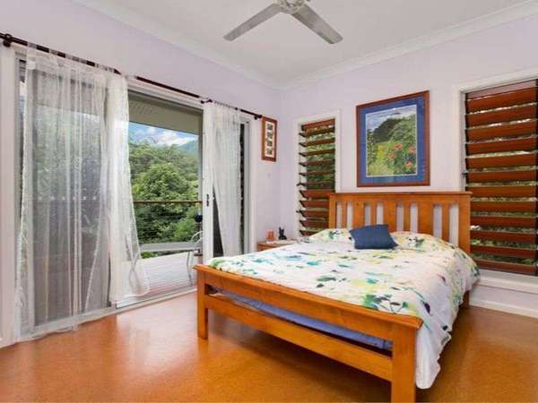 2 Leafy Close, Redlynch - Thumbnail 3