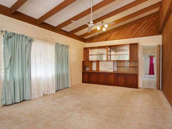 45 Loridan Drive, Brinsmead - Thumbnail 2
