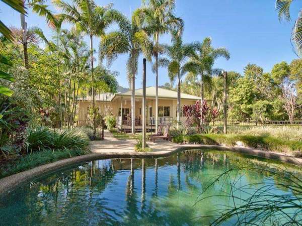23 Peakviews Close, Redlynch - Thumbnail 3
