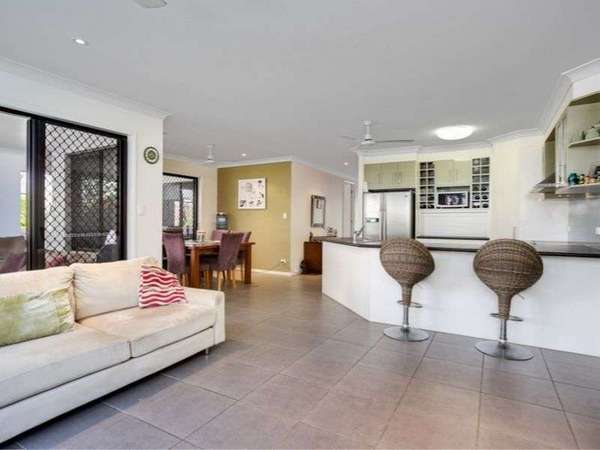 54 Xavier Herbert Drive, Redlynch - Thumbnail 5