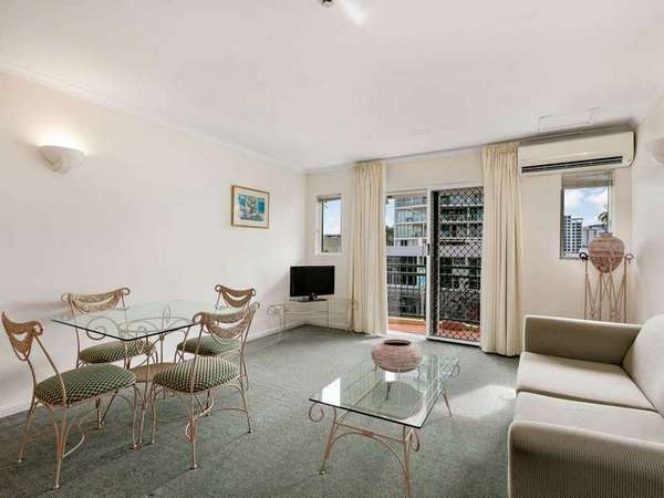 17/62 Abbott Street, Cairns City - Image 1