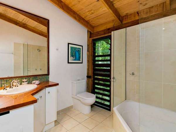 4 Licuala Close, Kamerunga - Thumbnail 5
