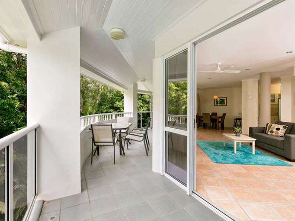 239/305-341 Coral Coast Drive, Palm Cove - Thumbnail 3