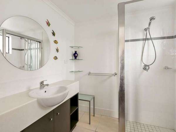 30/44 Pease Street, Manoora - Thumbnail 6