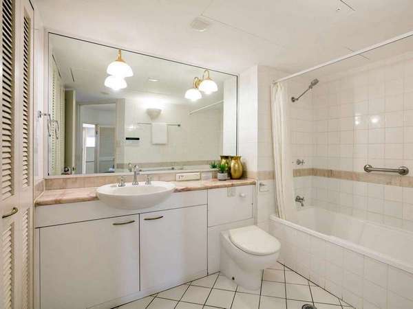 17/62 Abbott Street, Cairns City - Thumbnail 6