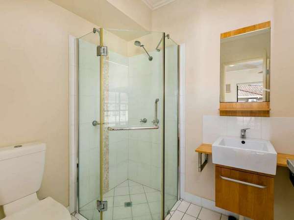 322/2-8 Rigg Street, Woree - Thumbnail 6