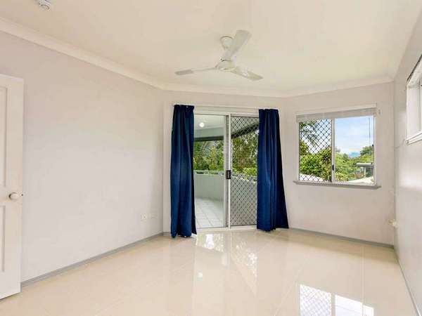12/21-25 Givens Street, Westcourt - Thumbnail 4