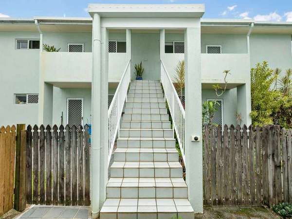 12/21-25 Givens Street, Westcourt - Thumbnail 7
