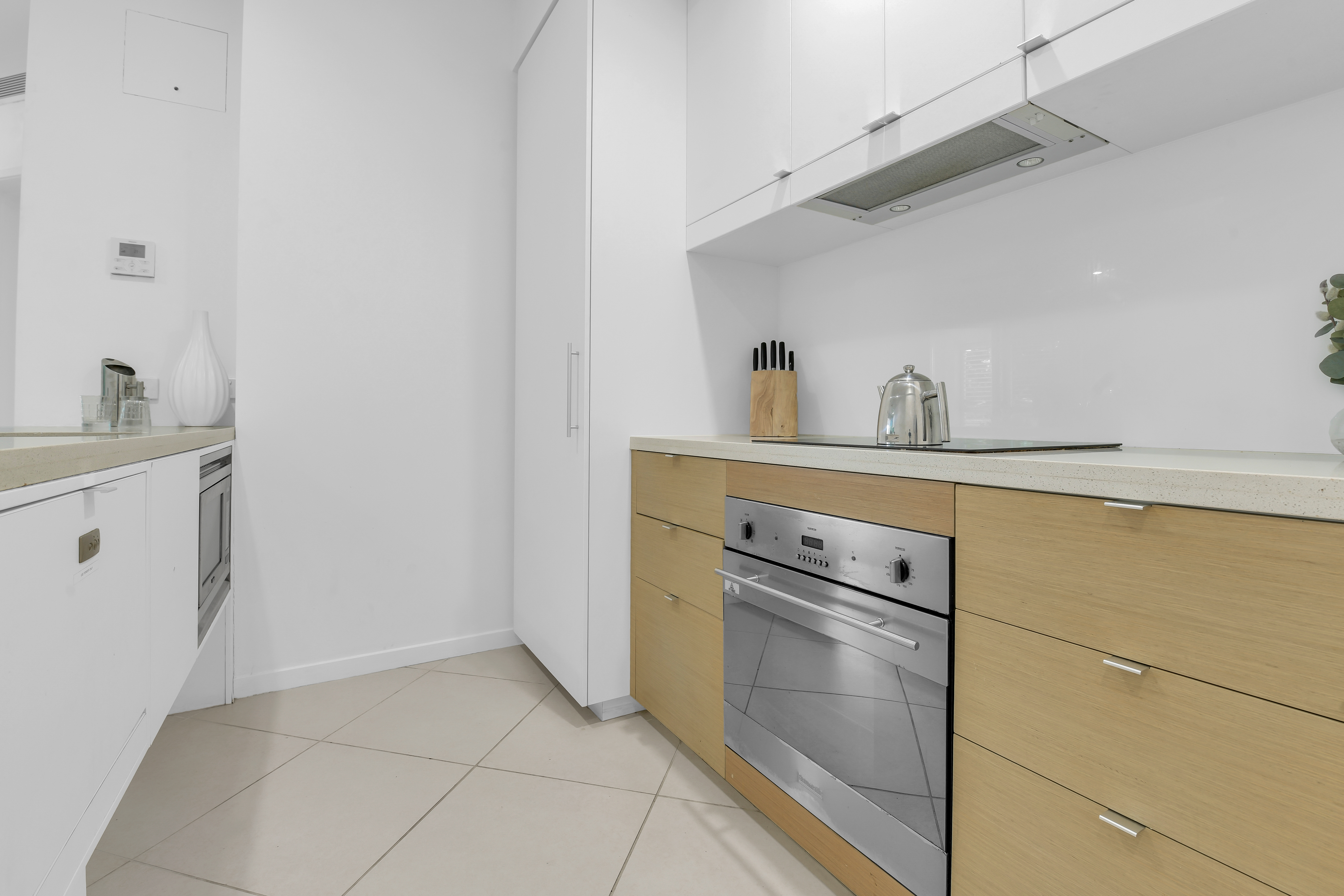 6/201 Lake St, Cairns North - Thumbnail 8