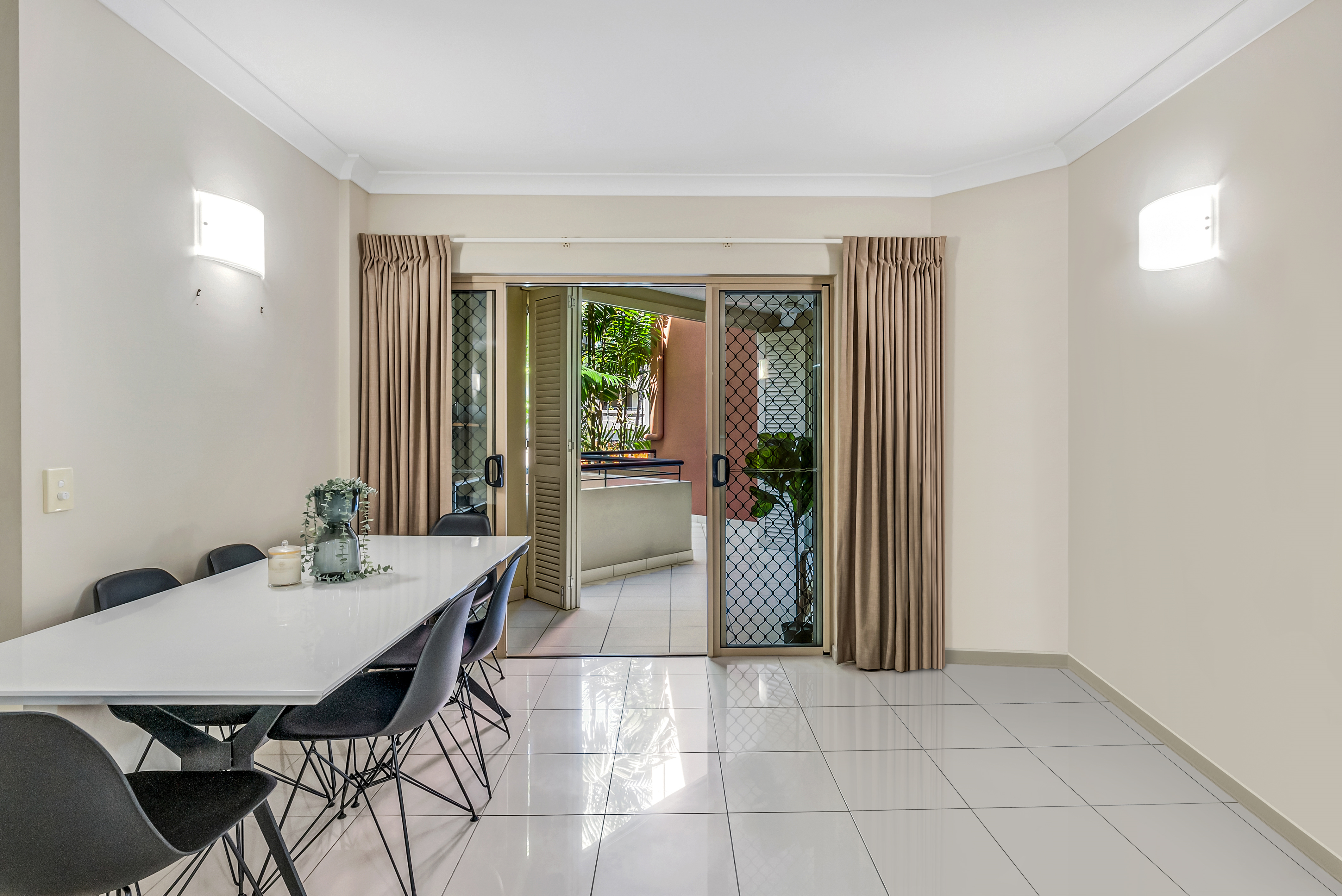 702/12 Gregory St, Westcourt - Thumbnail 6