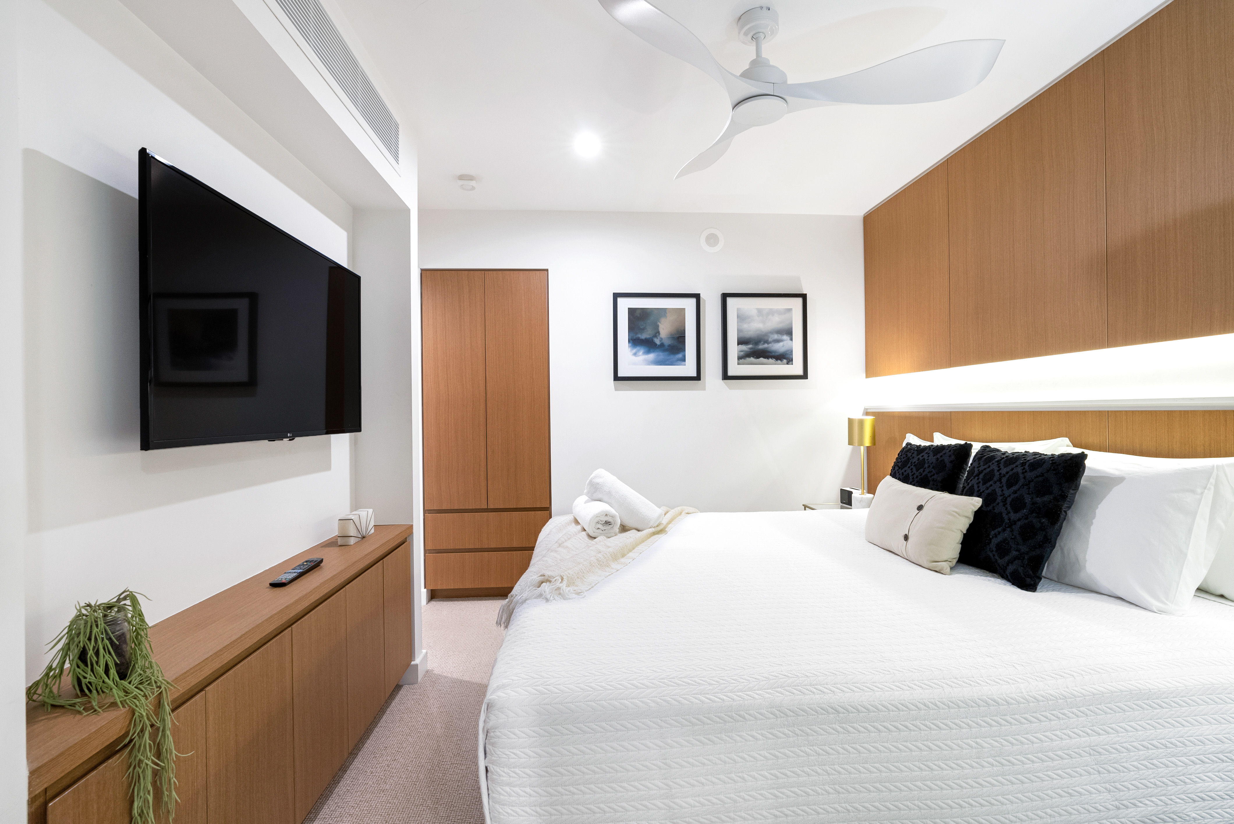 11/62 Abbott Street, Cairns City - Thumbnail 2