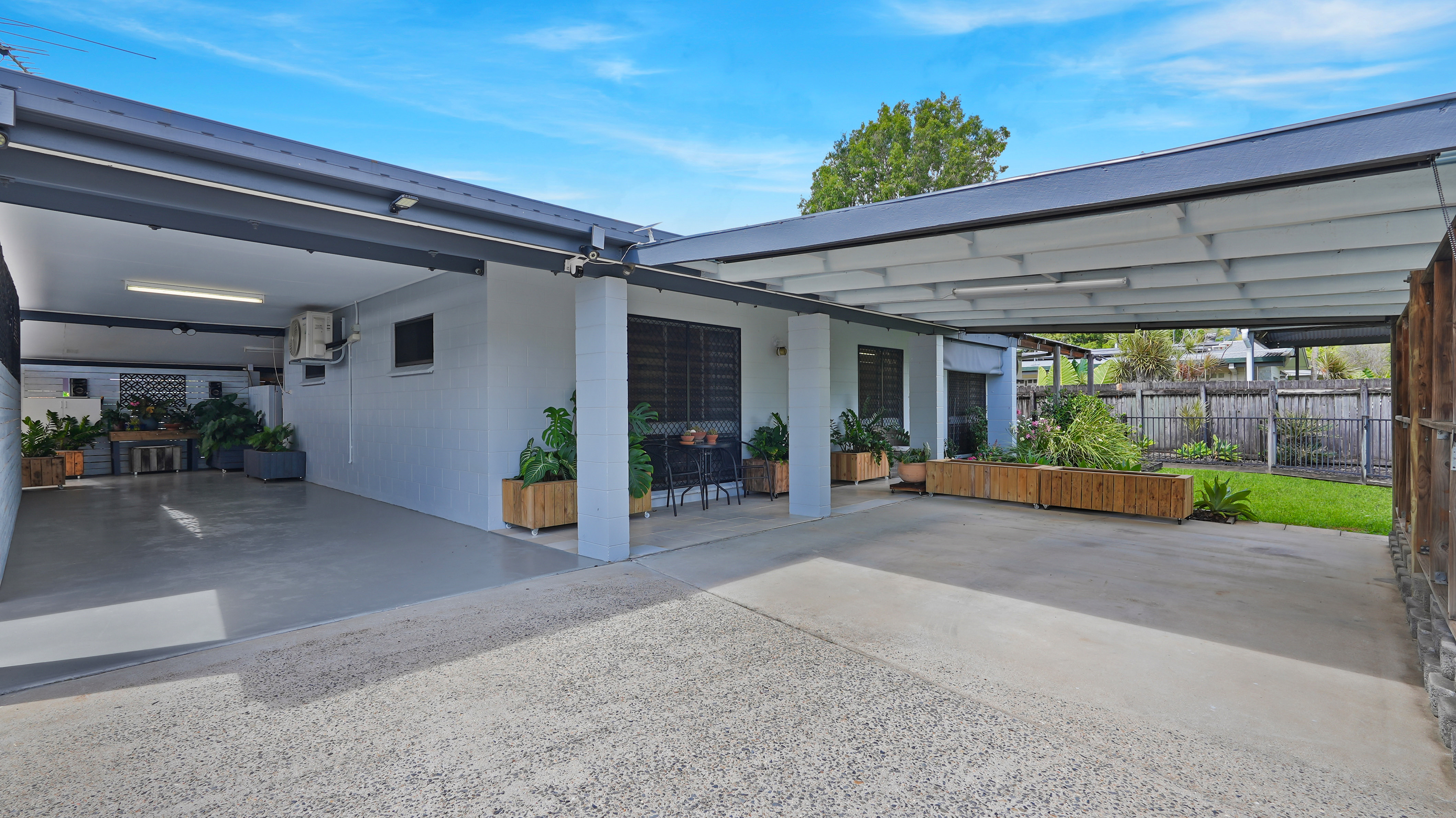 3 Leslie St, Mooroobool - Thumbnail 4