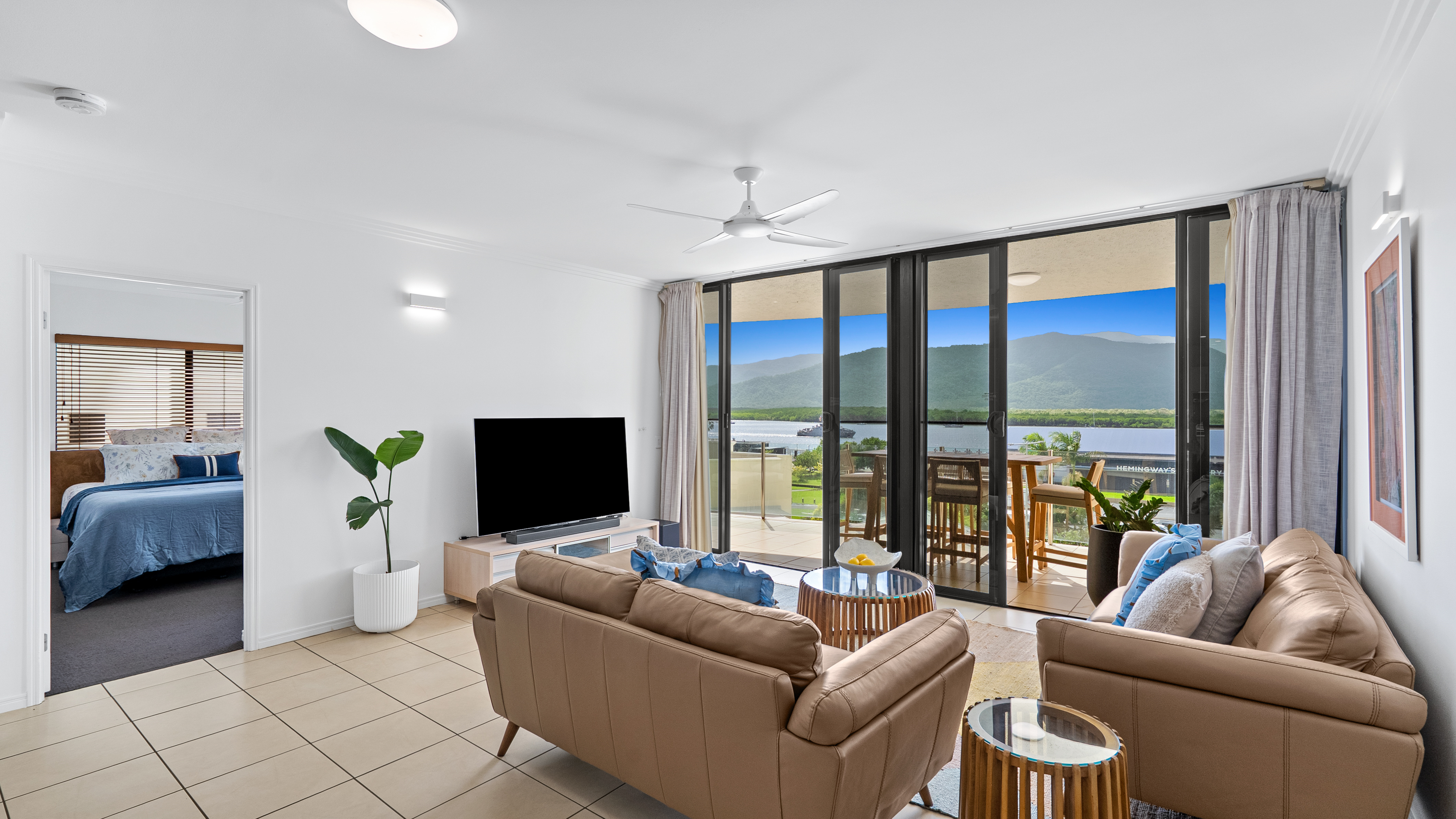 502/25 Wharf St, Cairns City - Thumbnail 4