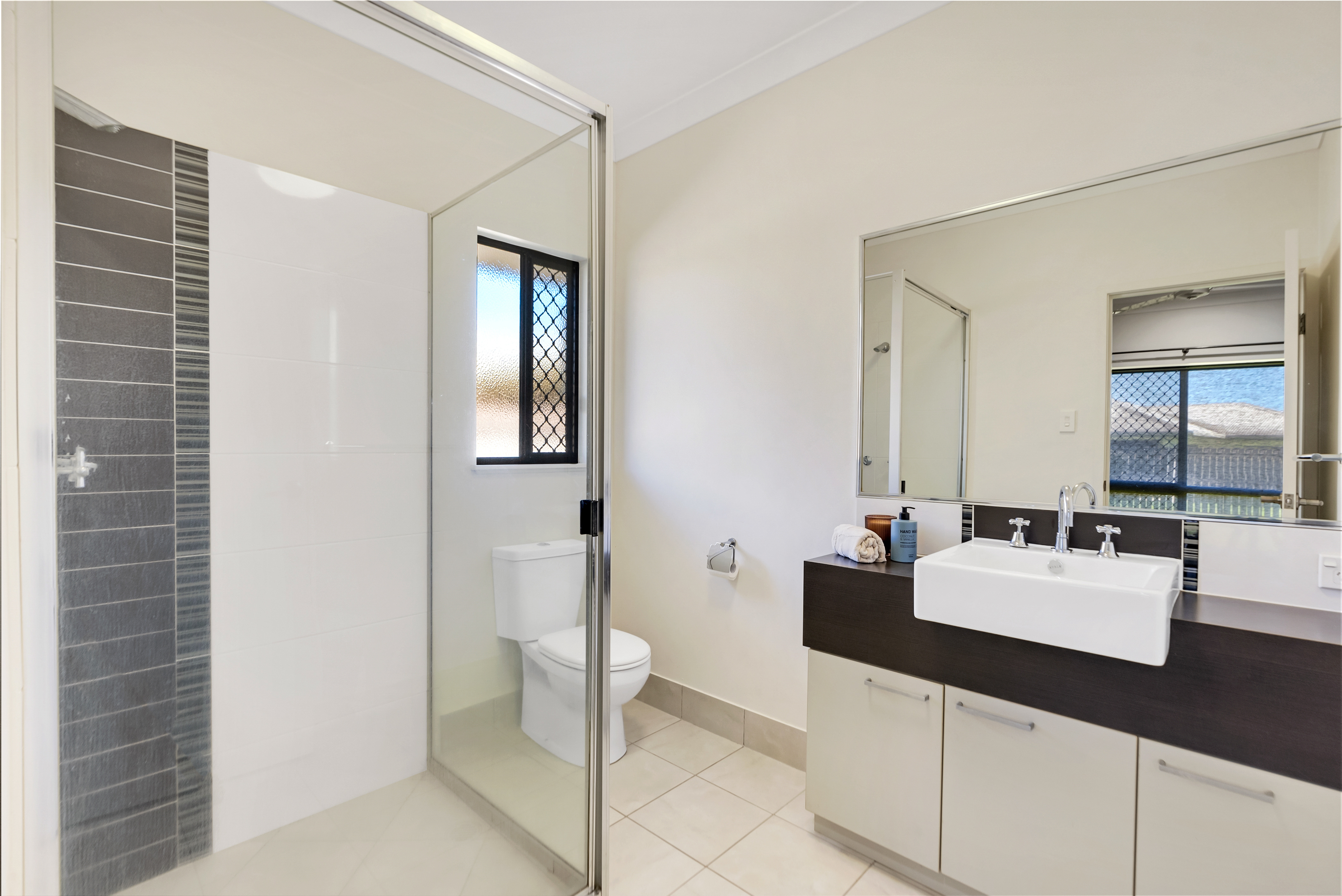 3 Baldwin Close, White Rock - Thumbnail 8