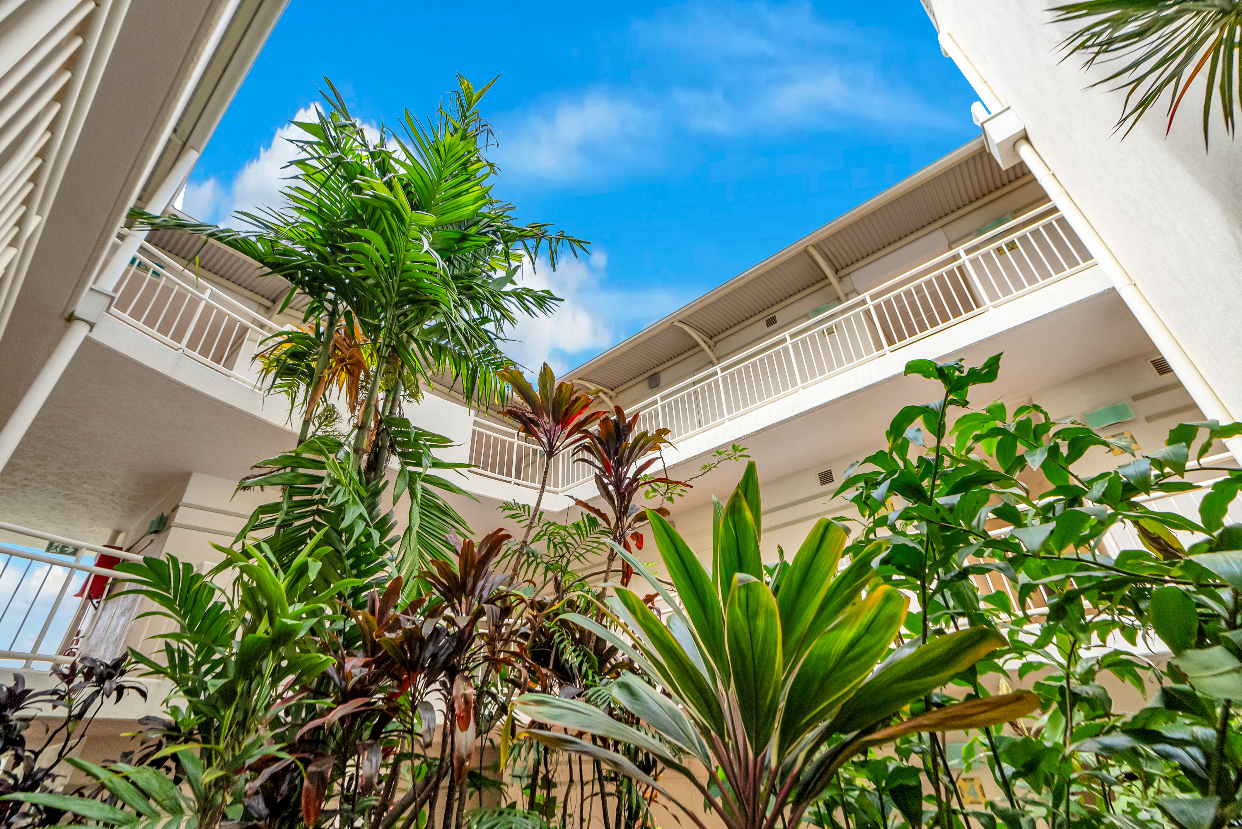 32/26-30 Sheridan St, Cairns City - Thumbnail 3