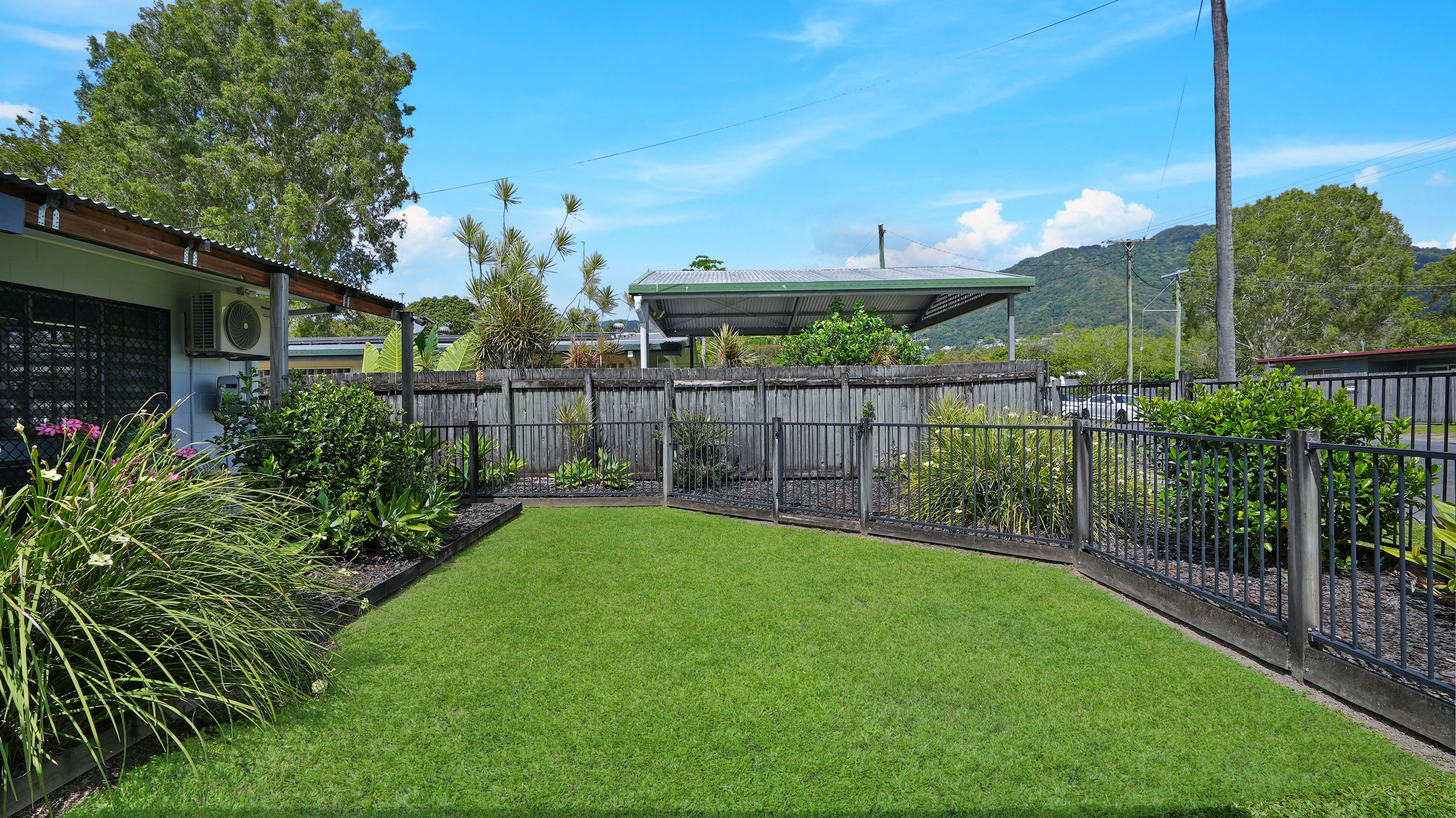 3 Leslie St, Mooroobool - Thumbnail 5