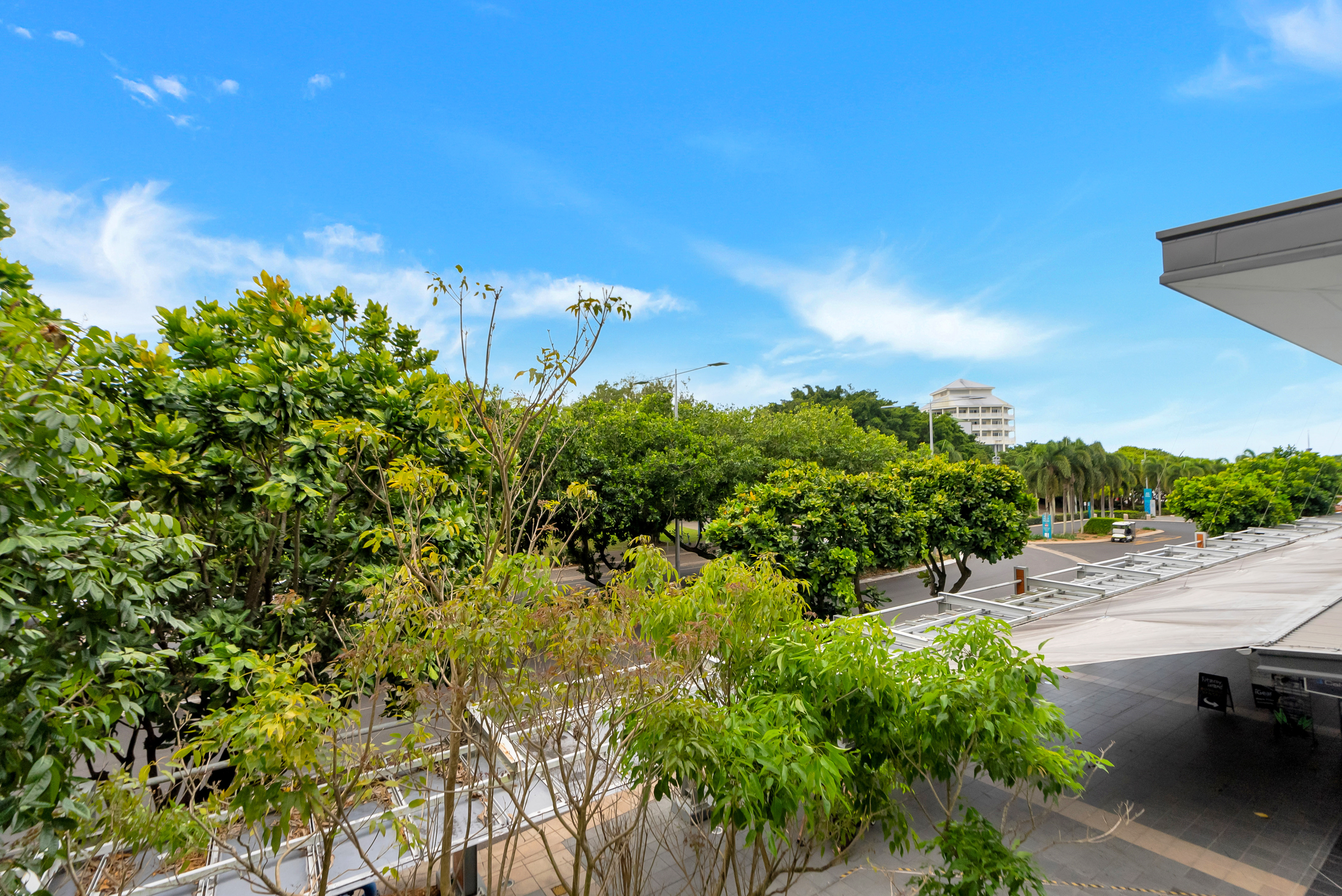 228-229/1 Marlin Pde, Cairns City - Thumbnail 4
