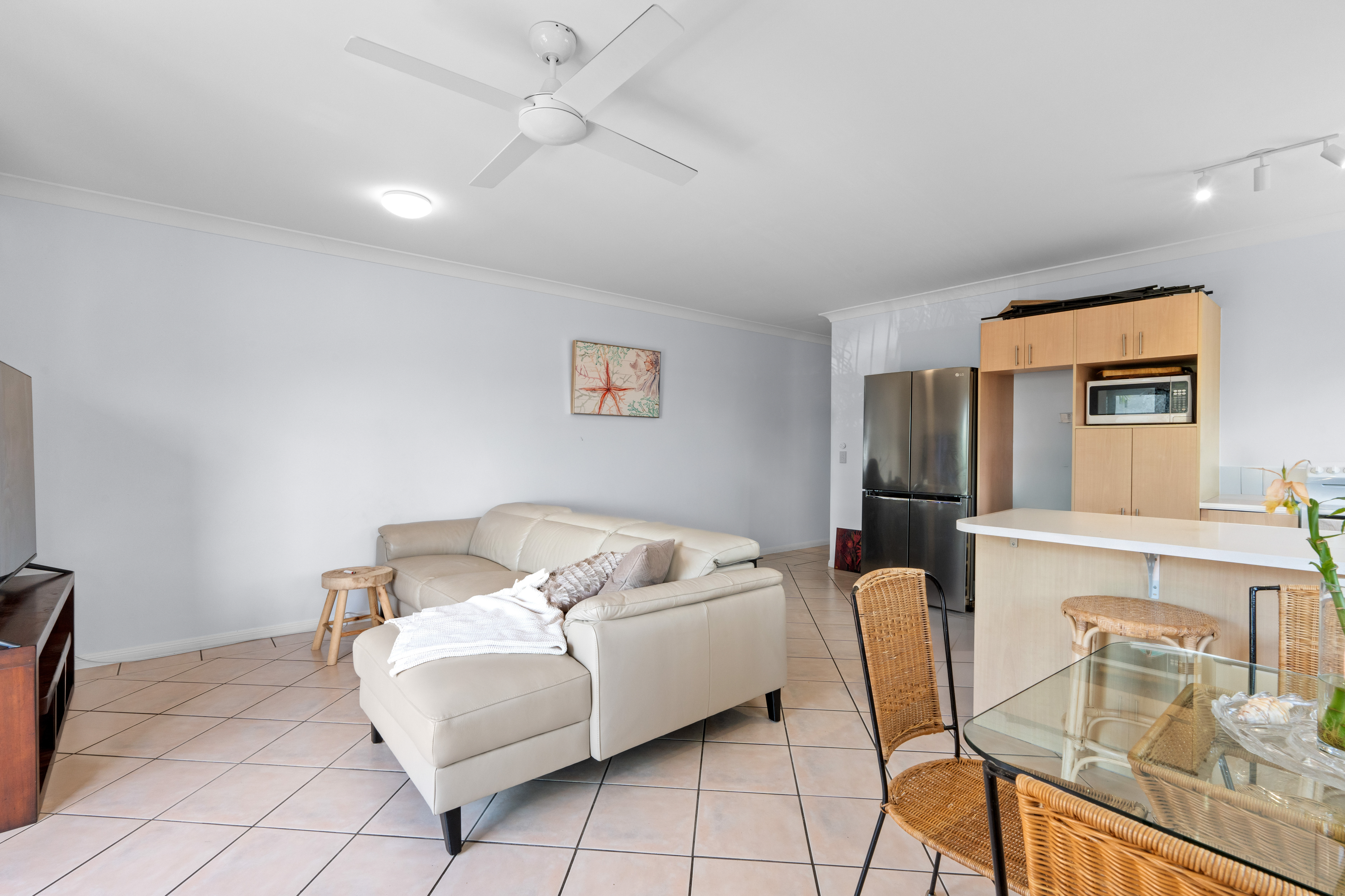 18/253-255 Lake St, Cairns North - Thumbnail 5