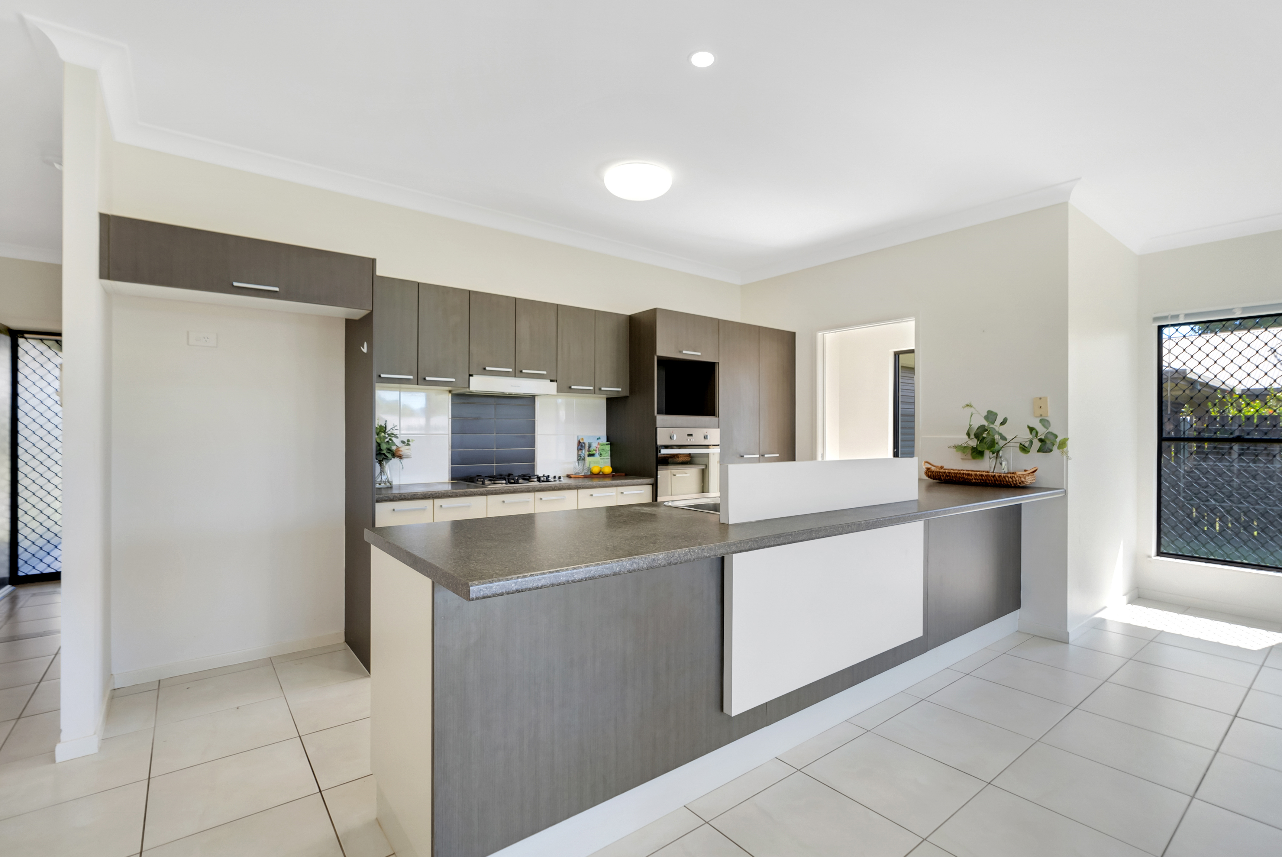 3 Baldwin Close, White Rock - Thumbnail 6