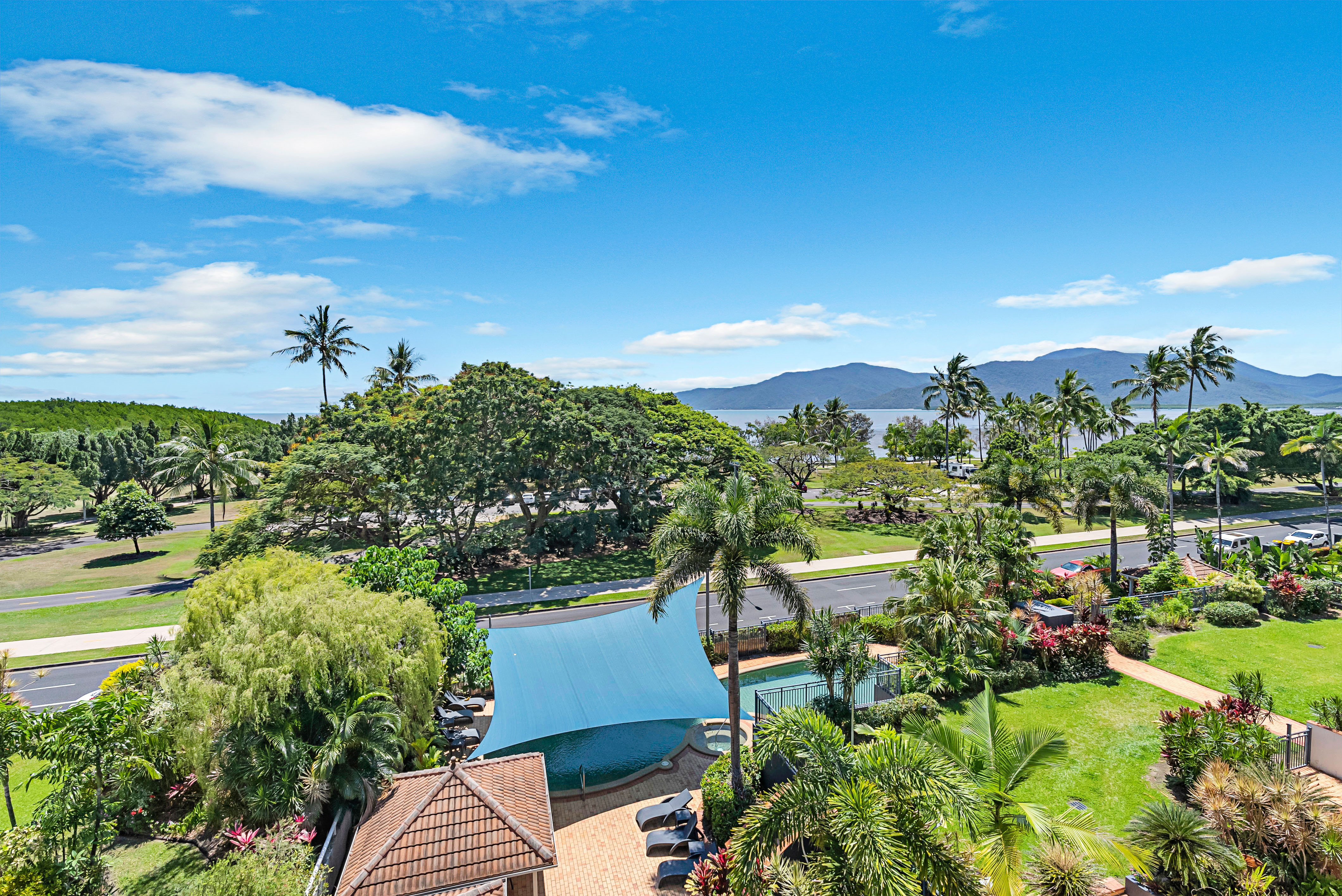 42/275 Esplanade, Cairns North - Thumbnail 2