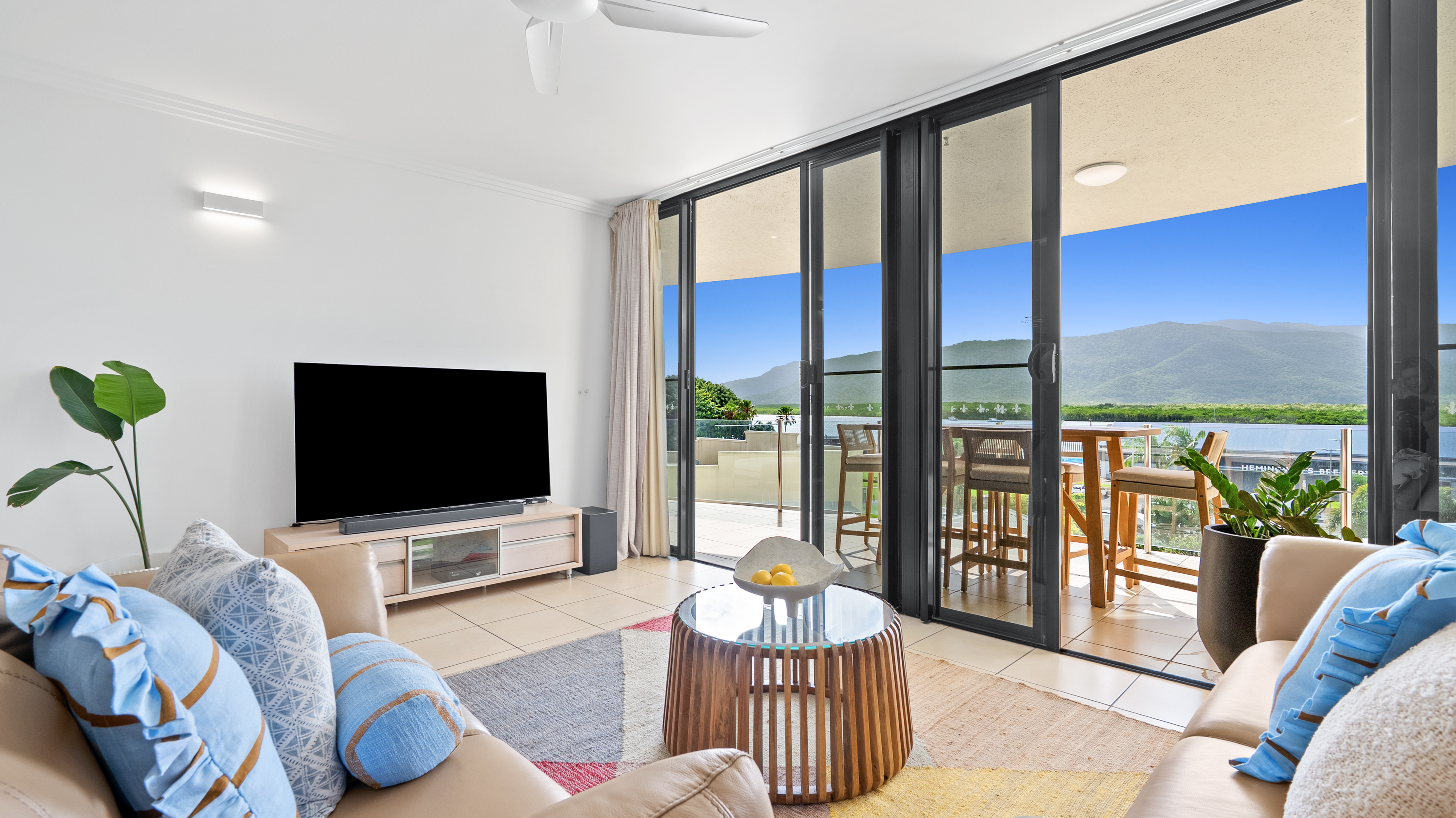 502/25 Wharf St, Cairns City - Thumbnail 5