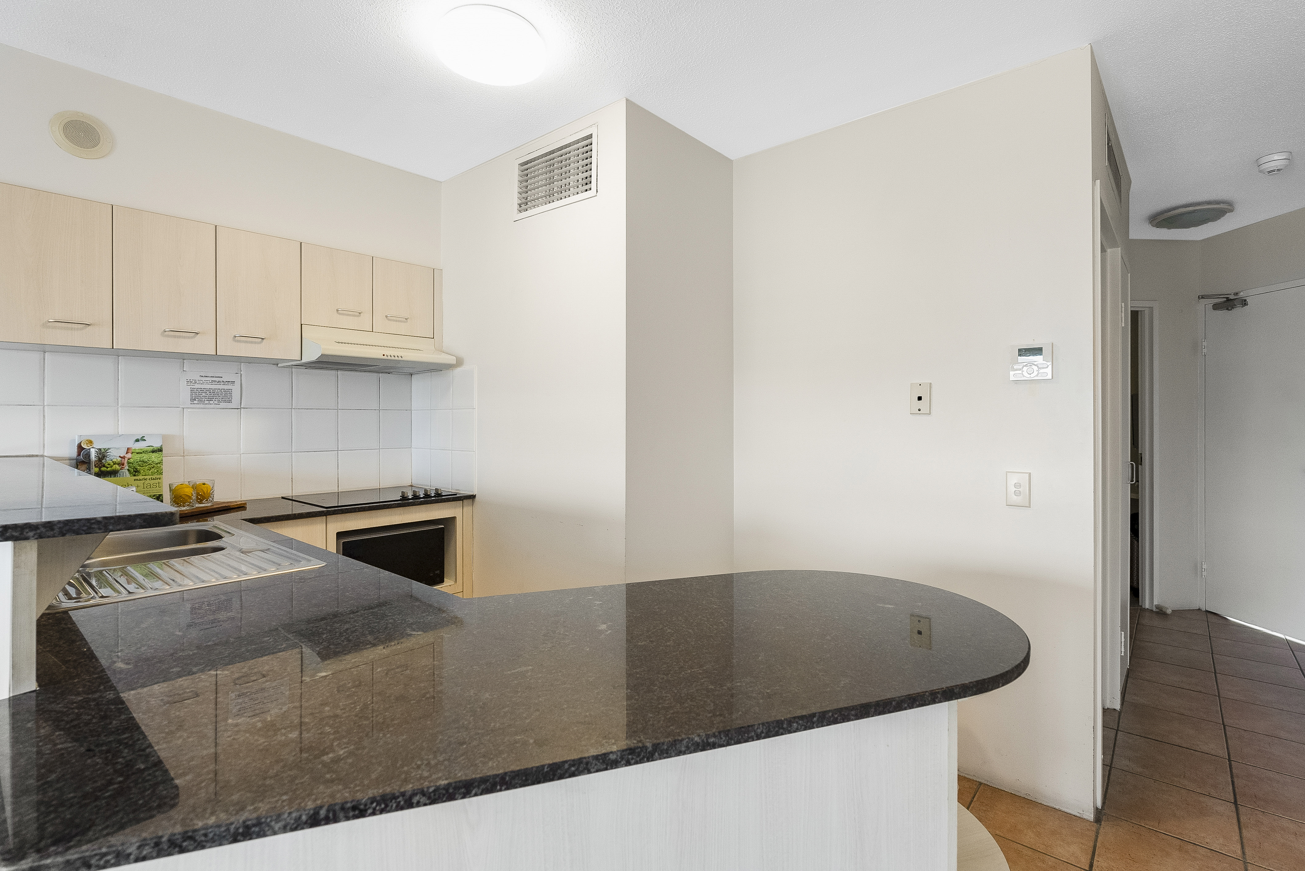 36/71-75 Lake St, Cairns City - Thumbnail 8