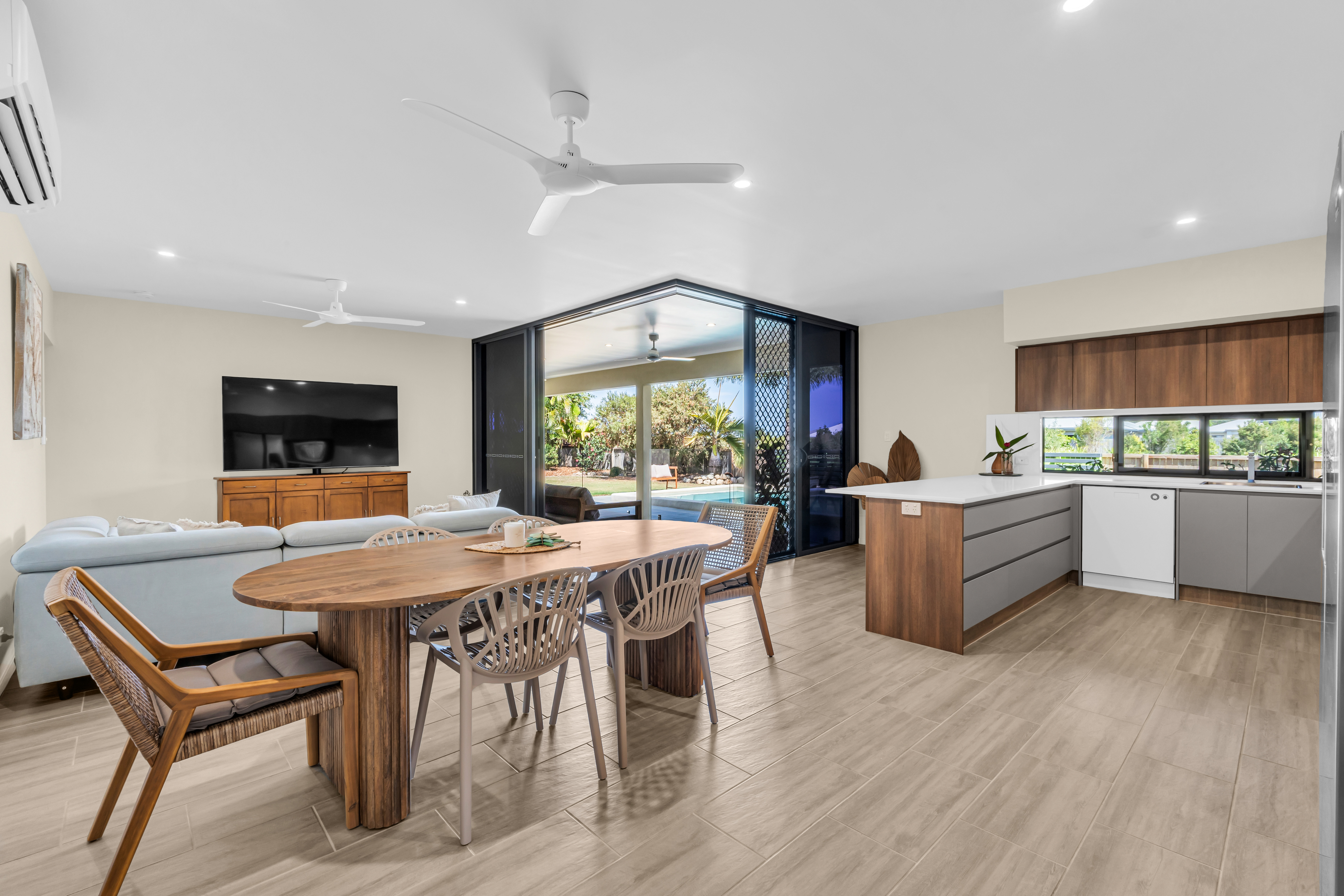 18 Dulku Close, Craiglie - Thumbnail 2