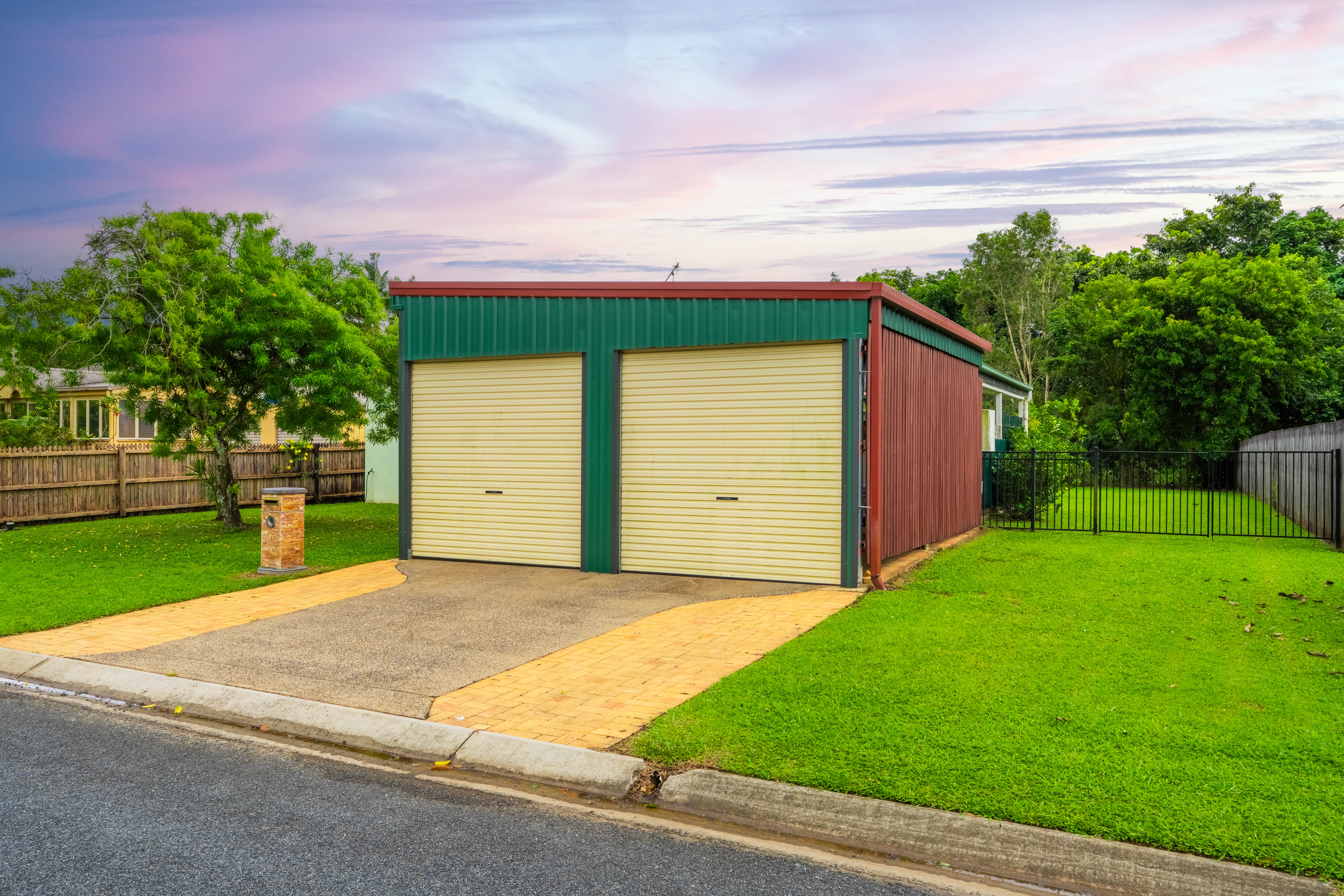 18 Mistletoe Close, Kamerunga - Thumbnail 2