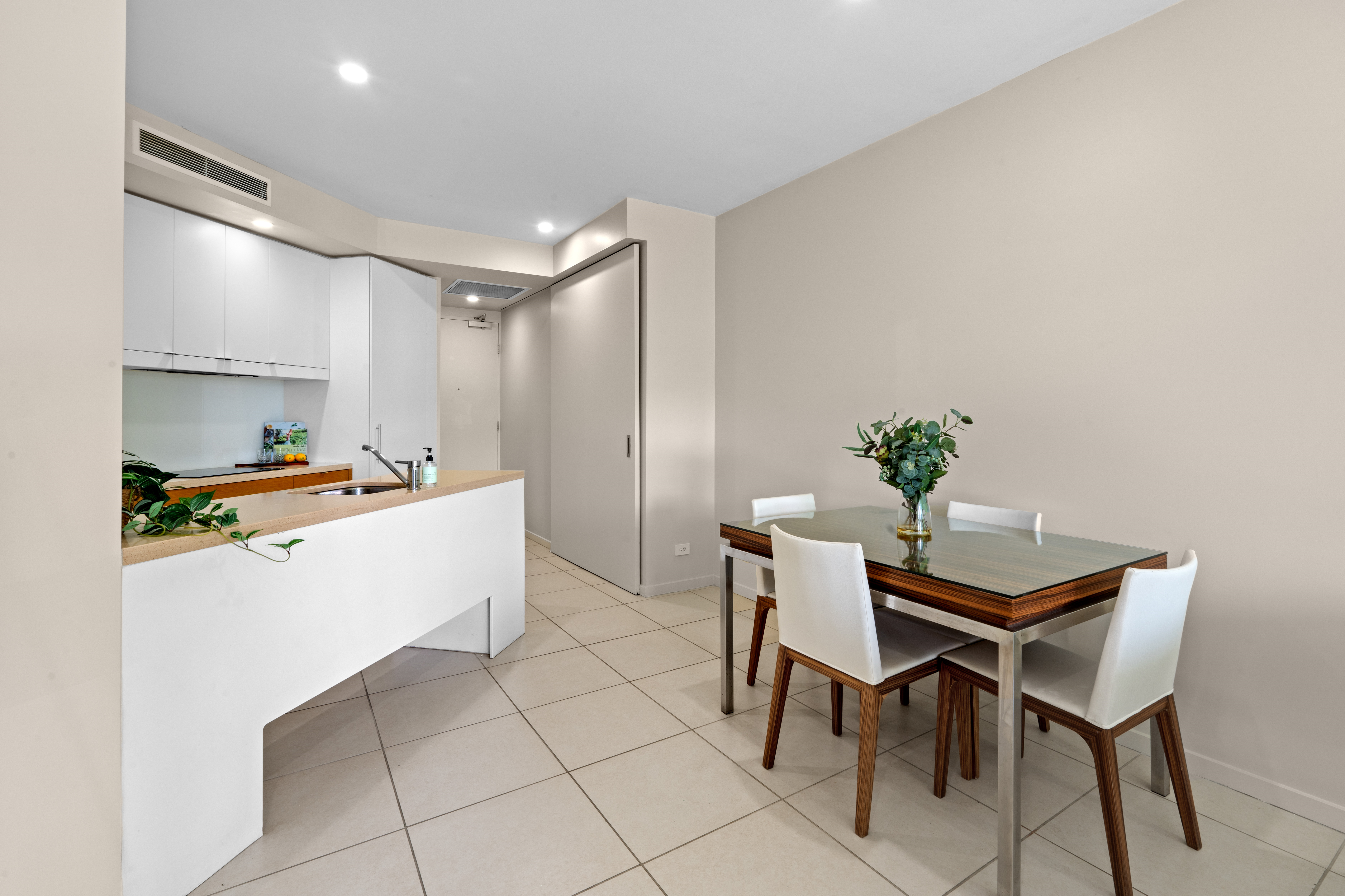 33-33A/199-201 Lake St, Cairns North - Thumbnail 7