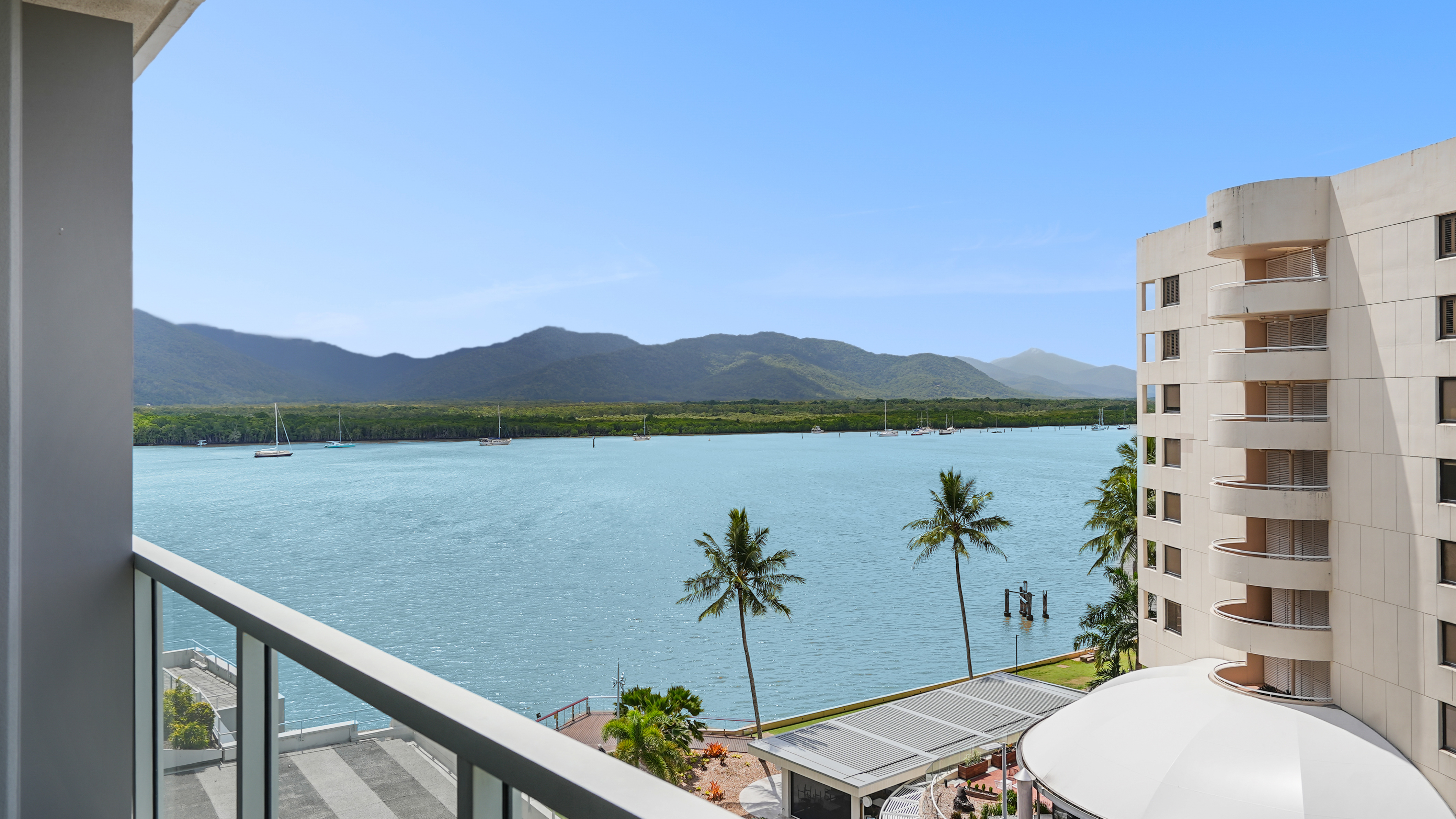 704/1 Marlin Pde, Cairns City - Thumbnail 2